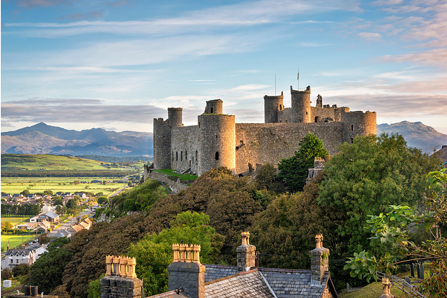 Exploring Harlech Castle On The Wales Coast Path Wales Coast Path